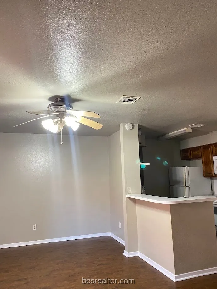 1305 W Villa Maria Road #C104 Bryan, TX 77801