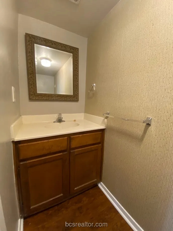 1305 W Villa Maria Road #C104 Bryan, TX 77801