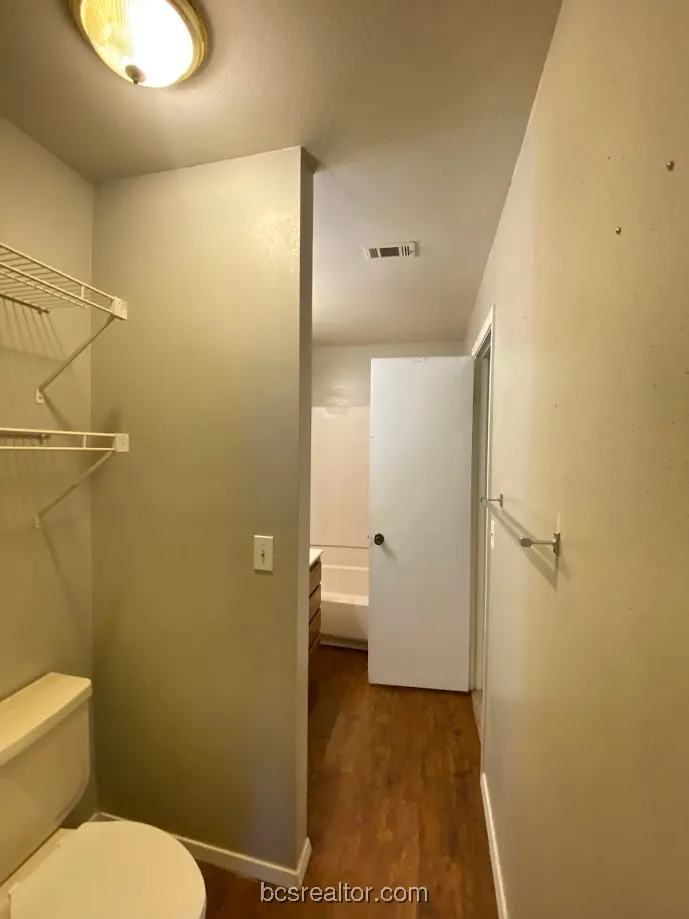 1305 W Villa Maria Road #C104 Bryan, TX 77801