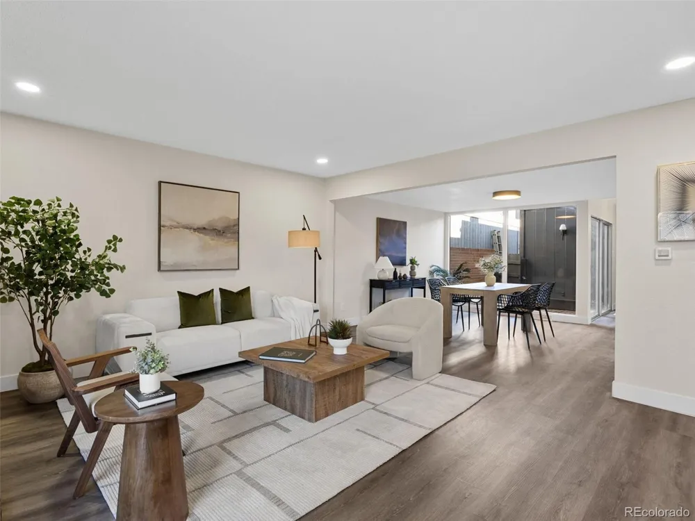 3548 S Hillcrest Drive #2