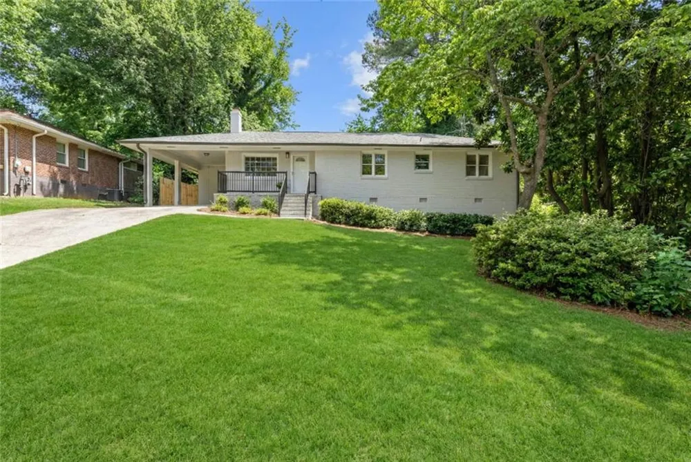 555 Virginia Place SE