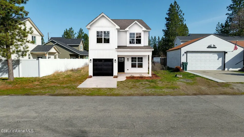 206/209 W 17th/Warner AVE/RD Post Falls, ID 83854
