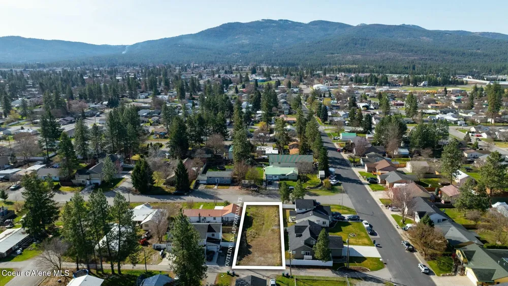 206/209 W 17th/Warner AVE/RD Post Falls, ID 83854