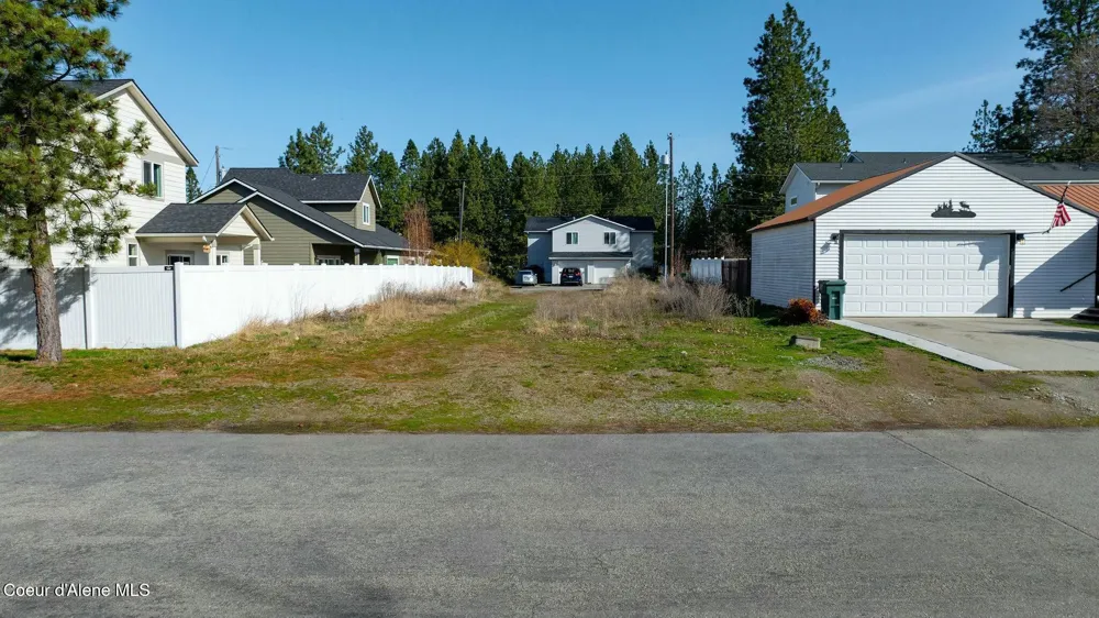206/209 W 17th/Warner AVE/RD Post Falls, ID 83854