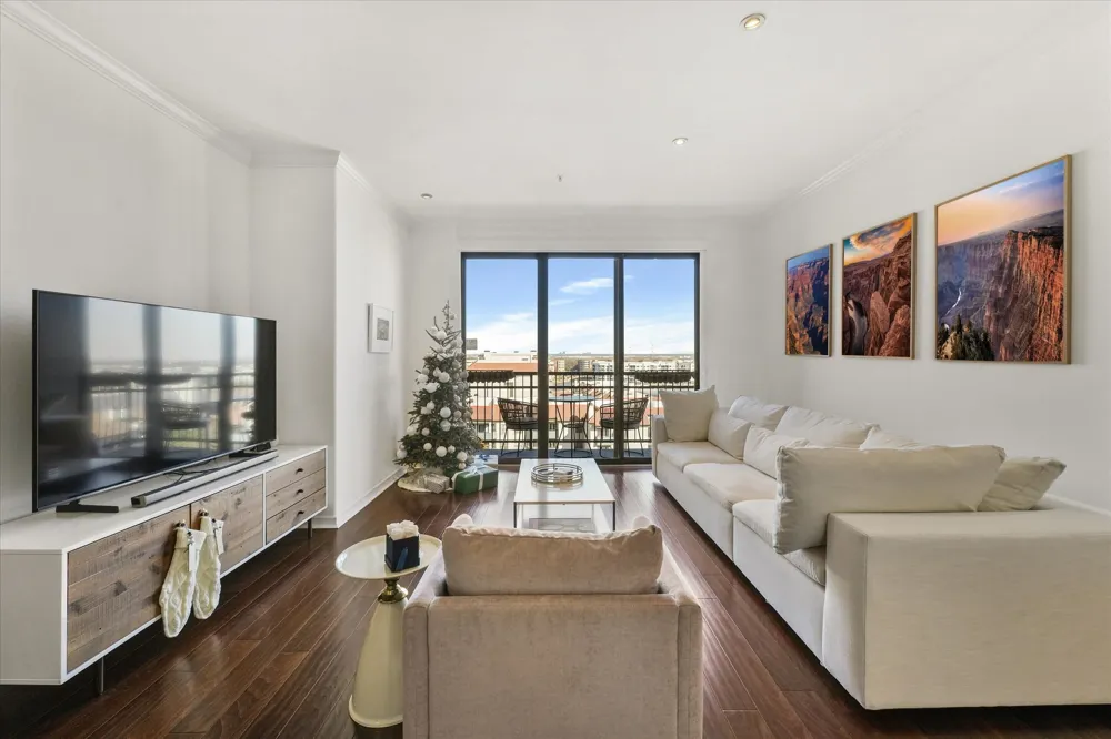 330 Las Colinas Boulevard E #906