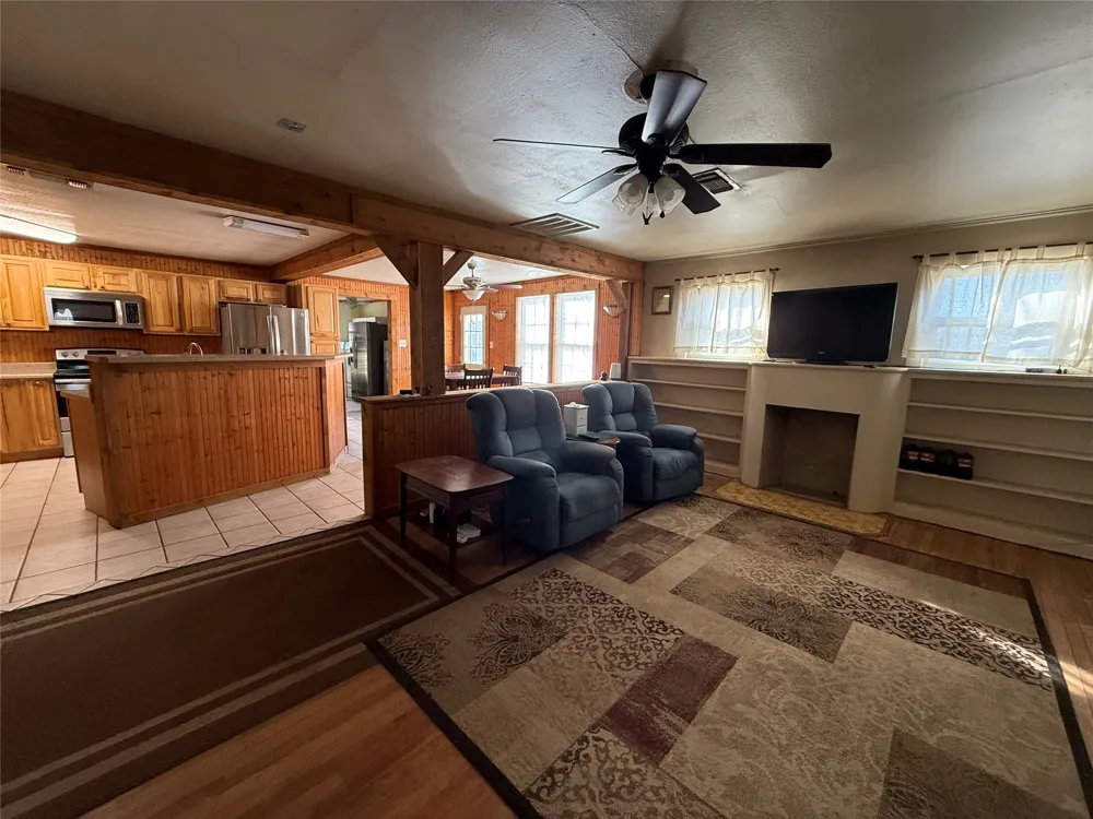 307 Cedar Street Palo Pinto, TX 76484