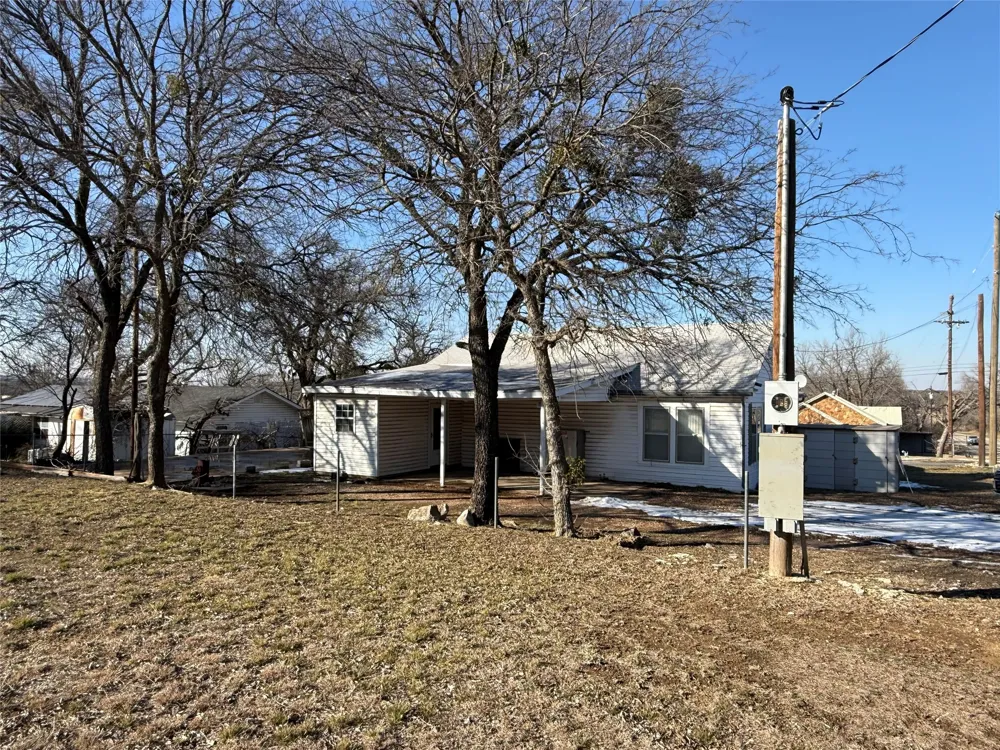 307 Cedar Street Palo Pinto, TX 76484