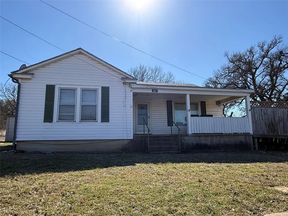 307 Cedar Street Palo Pinto, TX 76484