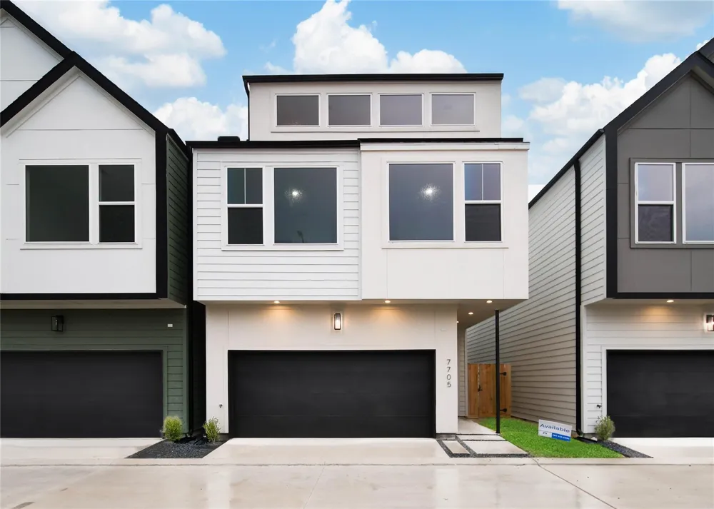 7705 Inwood Grove Lane