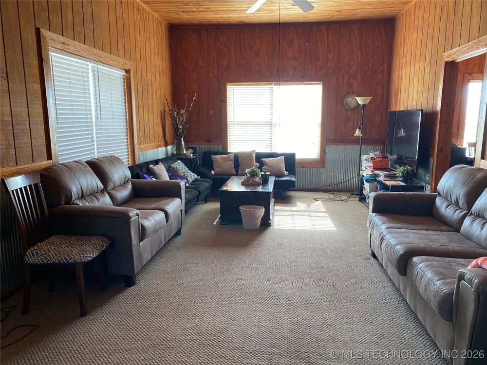 20218 E 430 ROAD Jay, OK 74346