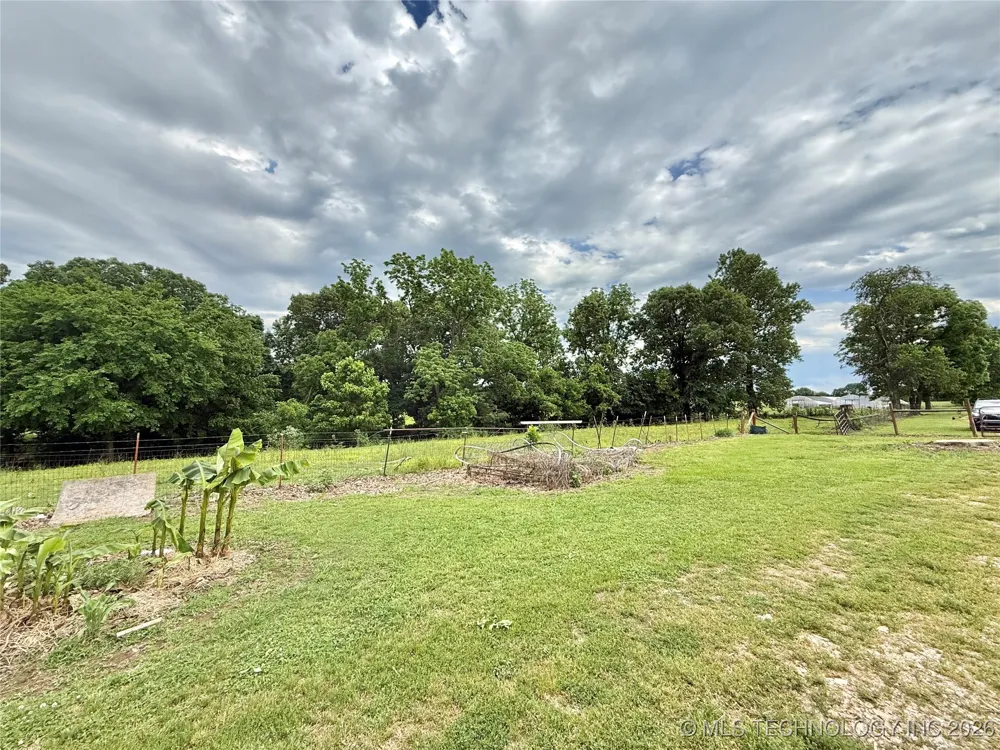 20218 E 430 ROAD Jay, OK 74346