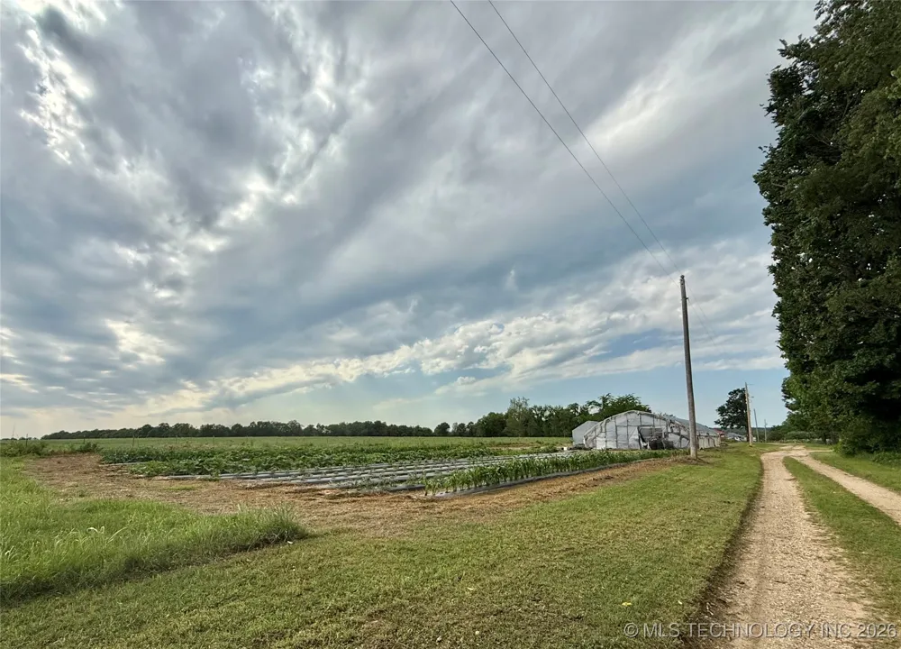 20218 E 430 ROAD Jay, OK 74346