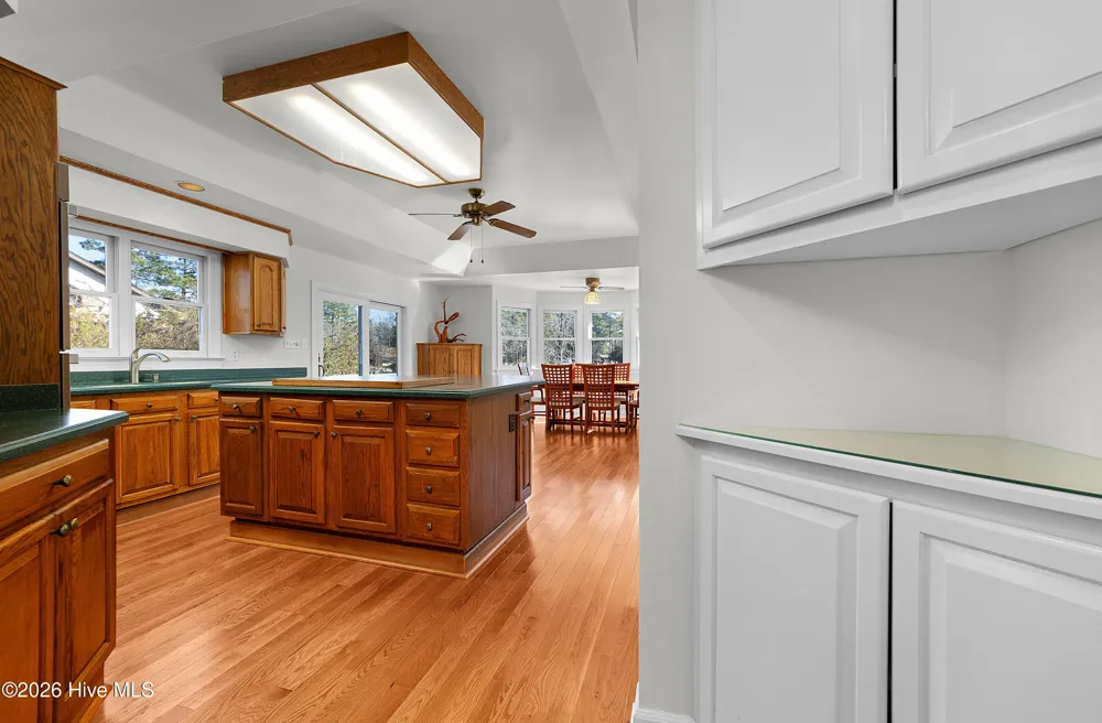 3010 Sloop Drive Oriental, NC 28571