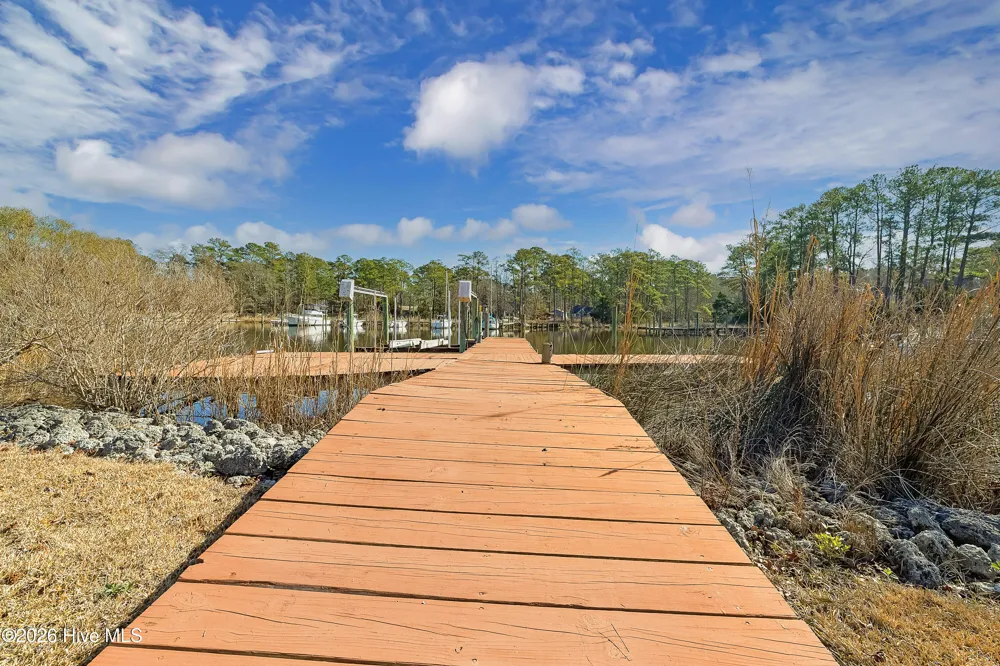 3010 Sloop Drive Oriental, NC 28571