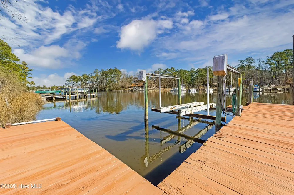 3010 Sloop Drive Oriental, NC 28571