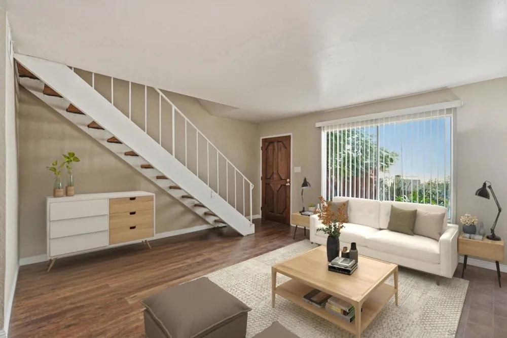 606 S S Mollison Ave #A