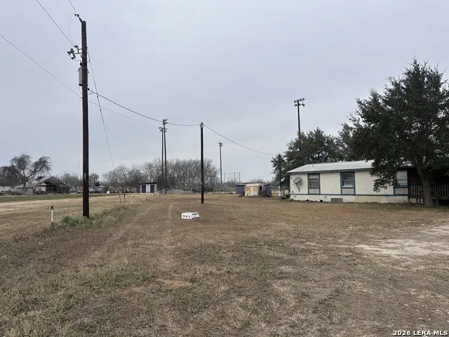 221 Fm 1107 Stockdale, TX 78160