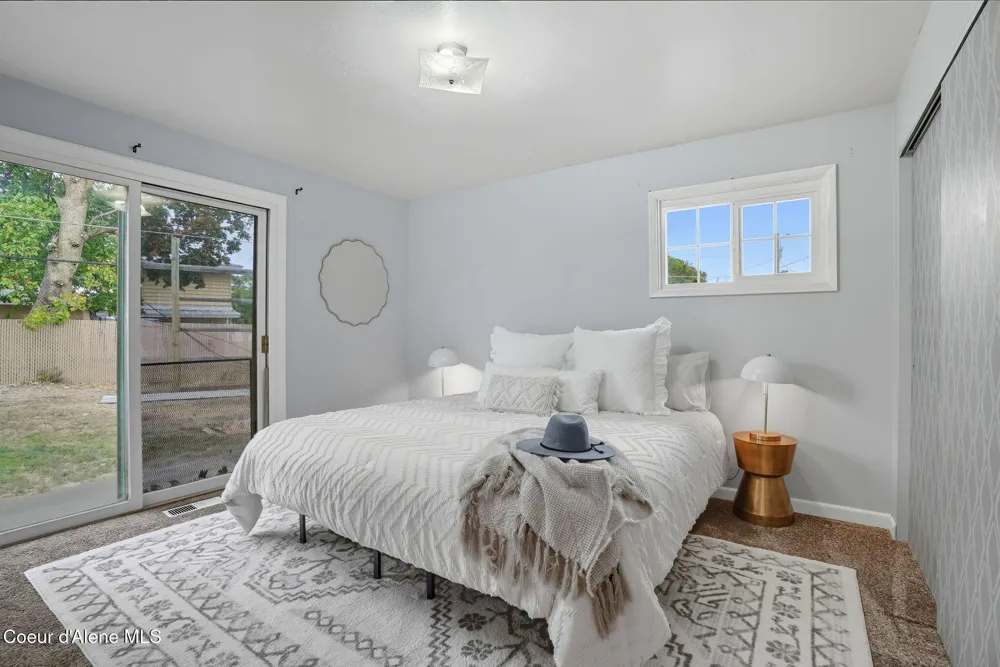 908 Ravalli Court Spokane Valley, WA 99037
