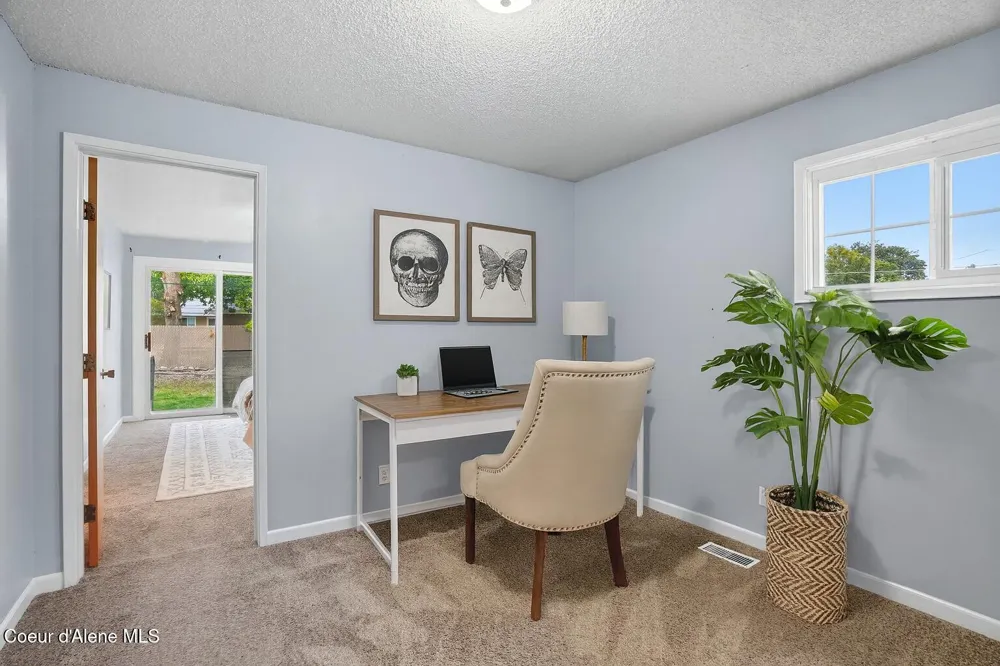 908 Ravalli Court Spokane Valley, WA 99037