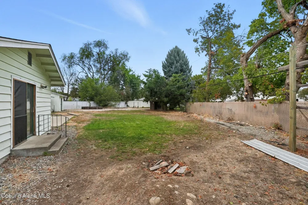 908 Ravalli Court Spokane Valley, WA 99037