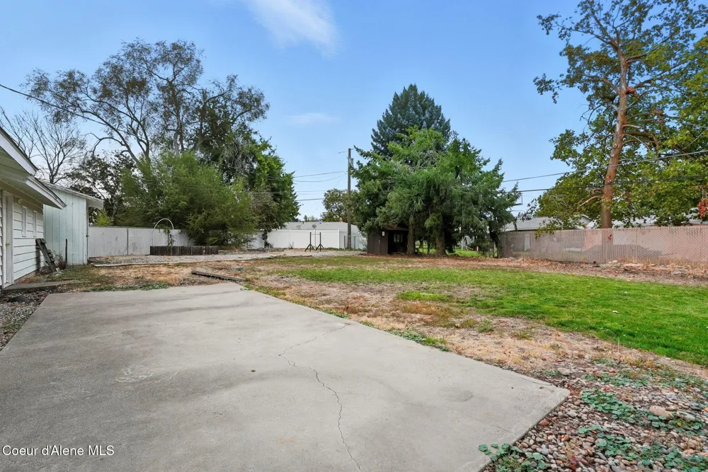908 Ravalli Court Spokane Valley, WA 99037