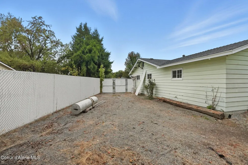 908 Ravalli Court Spokane Valley, WA 99037