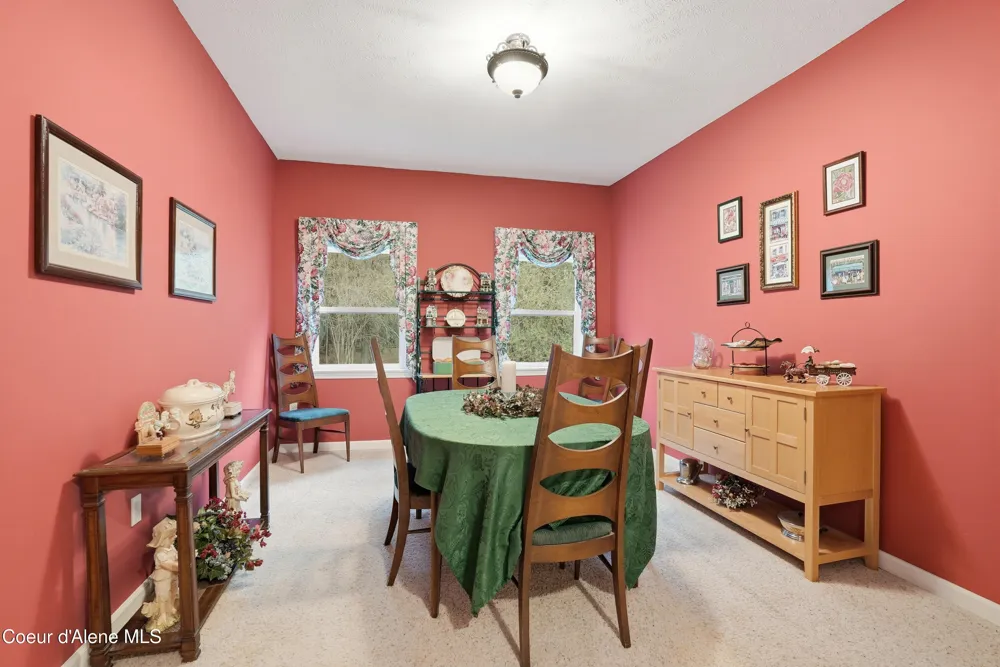 105 E Saltz Lane Deer Park, WA 99006