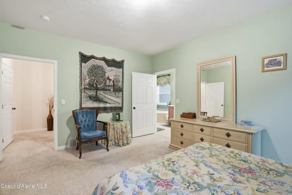 105 E Saltz Lane Deer Park, WA 99006