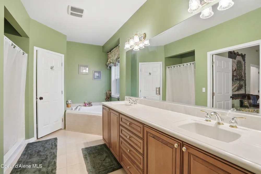 105 E Saltz Lane Deer Park, WA 99006