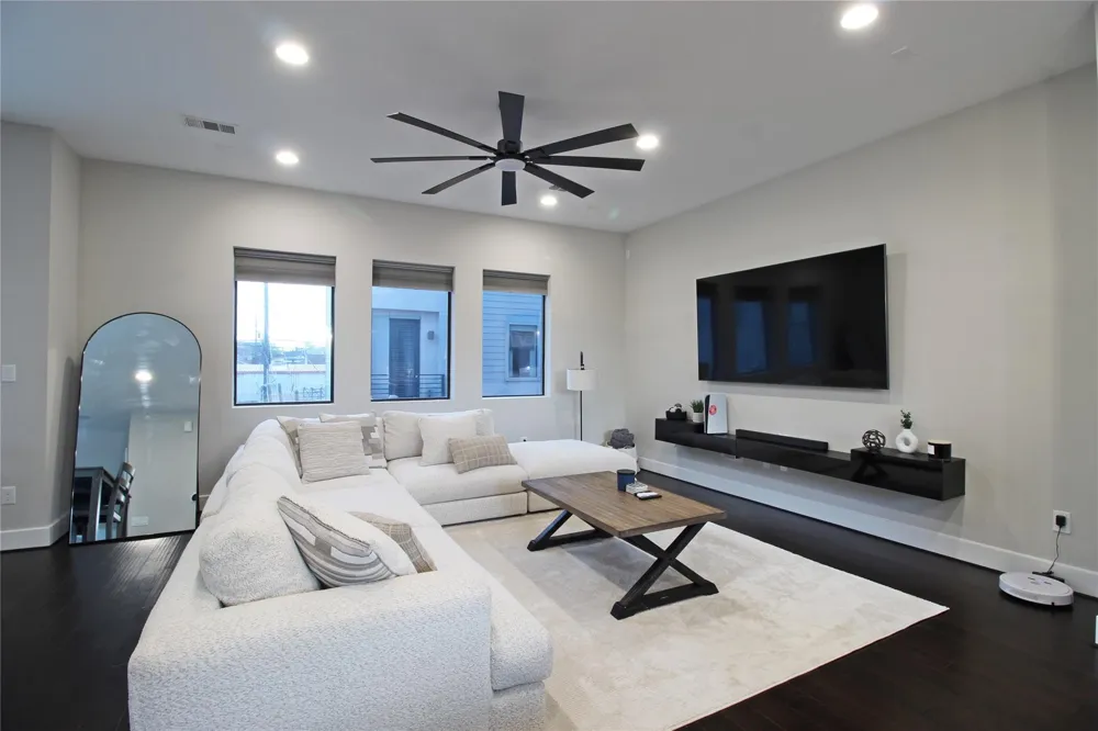 959 Saint Augustine Street