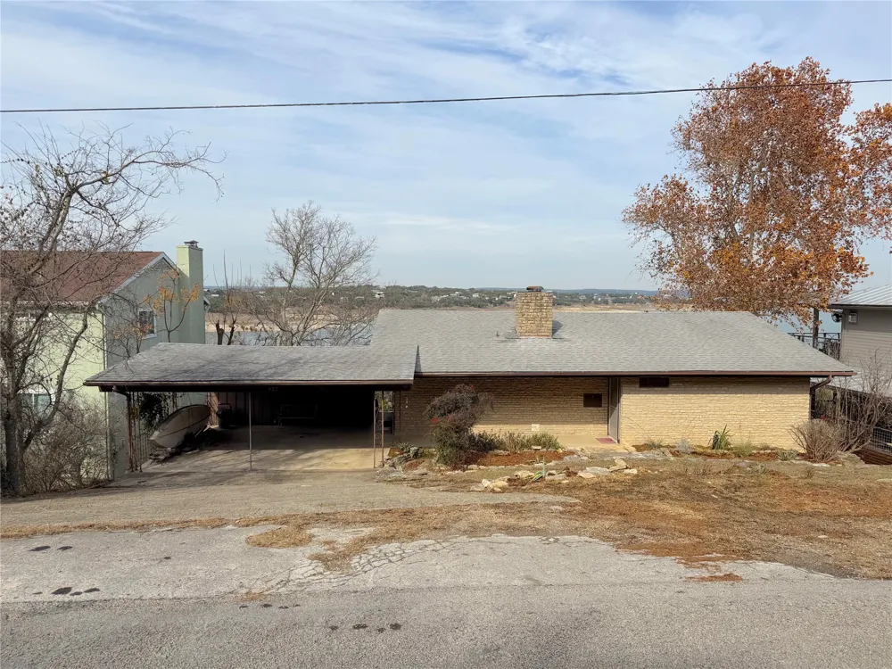 937 Hillcrest Forest Canyon Lake, TX 78133