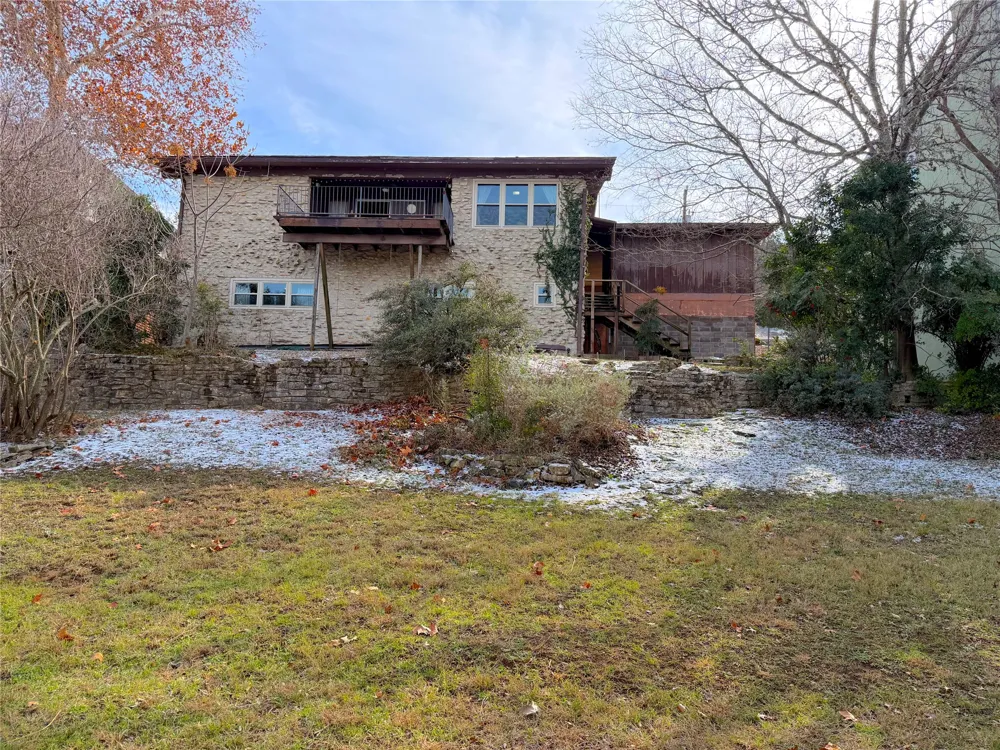 937 Hillcrest Forest Canyon Lake, TX 78133