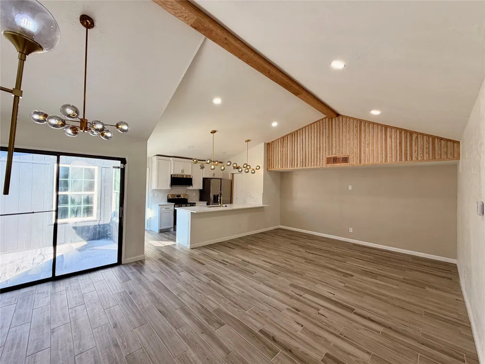 2431 Limestone Drive