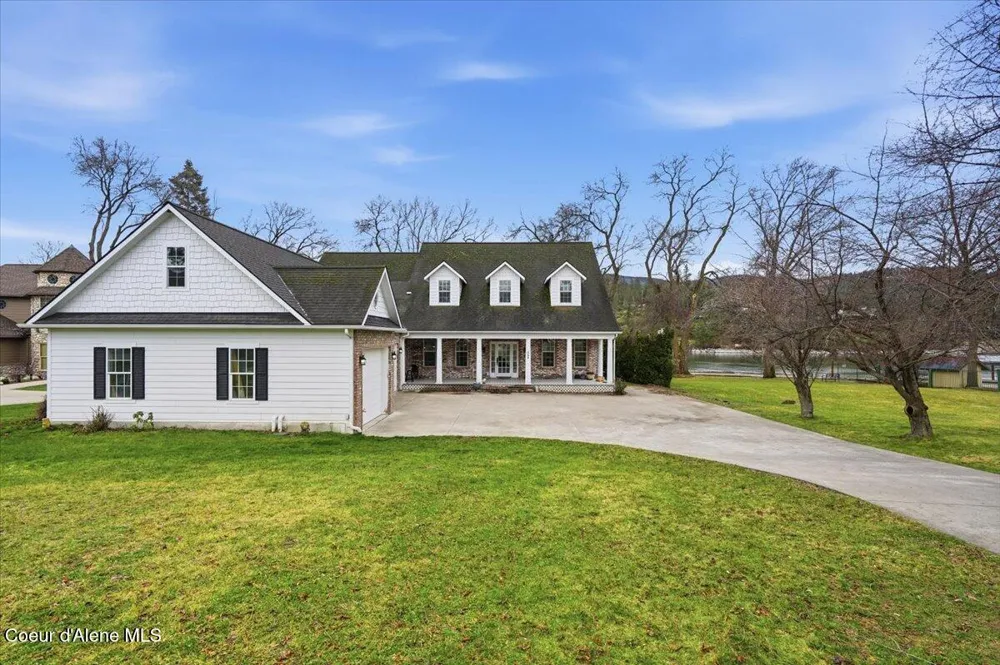 322 S Coho Road Post Falls, ID 83854