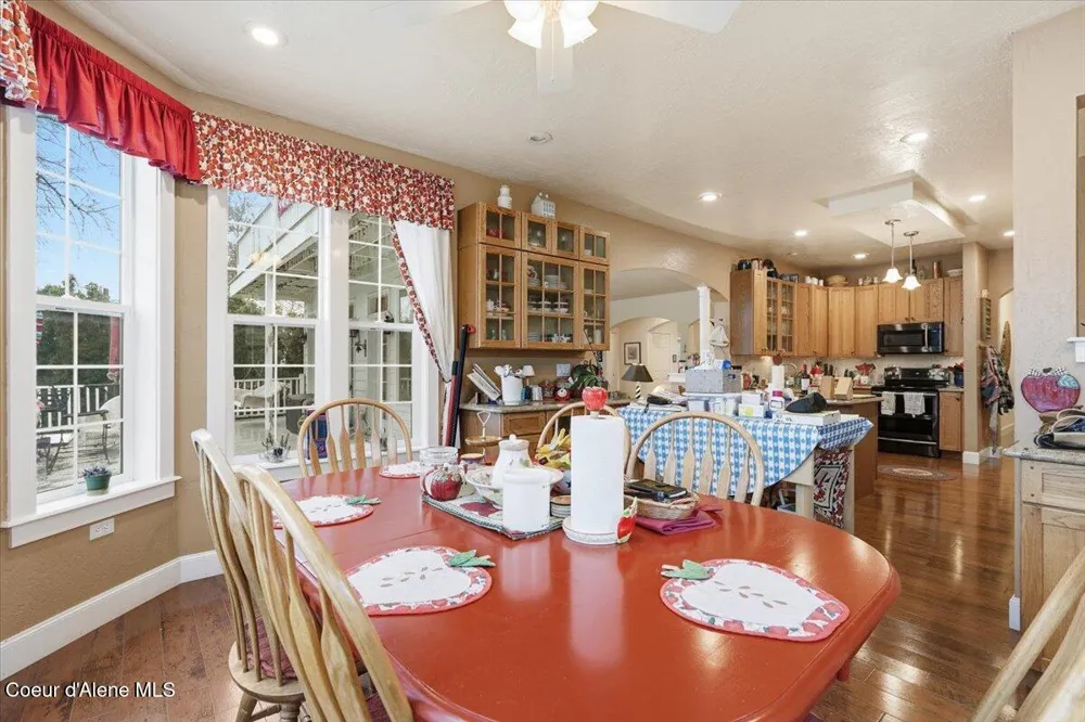 322 S Coho Road Post Falls, ID 83854