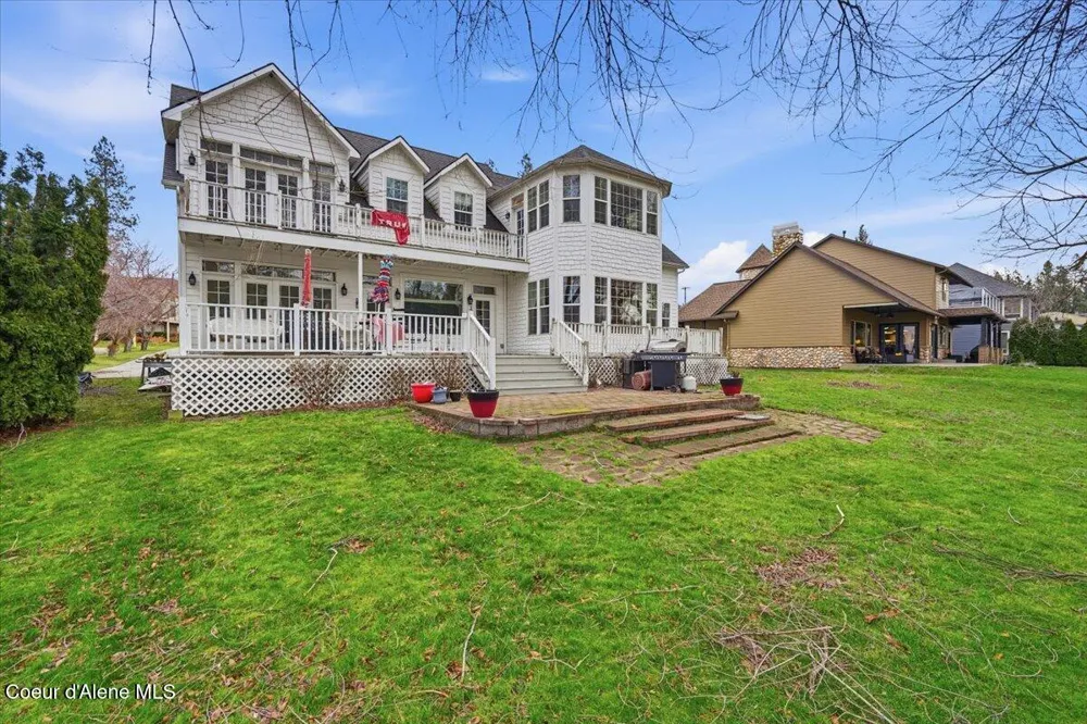 322 S Coho Road Post Falls, ID 83854