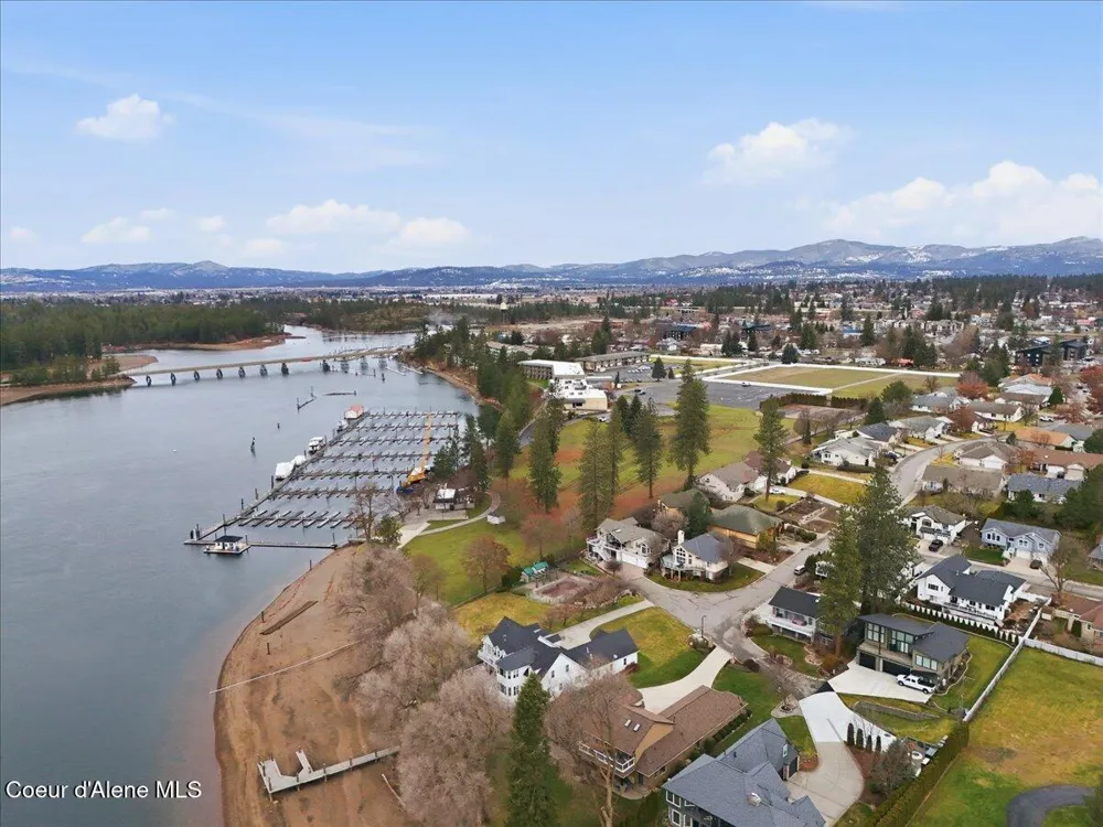 322 S Coho Road Post Falls, ID 83854