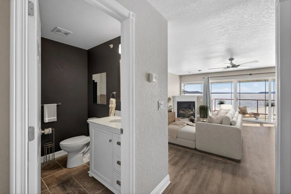 1702 Lakeshore Drive #3 Lake City, MN 55041