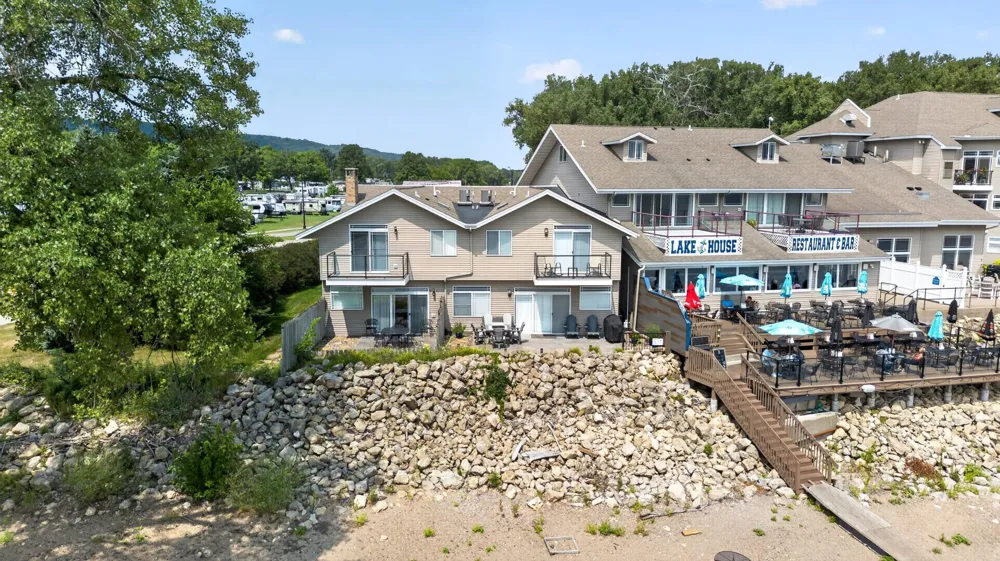 1702 Lakeshore Drive #3 Lake City, MN 55041