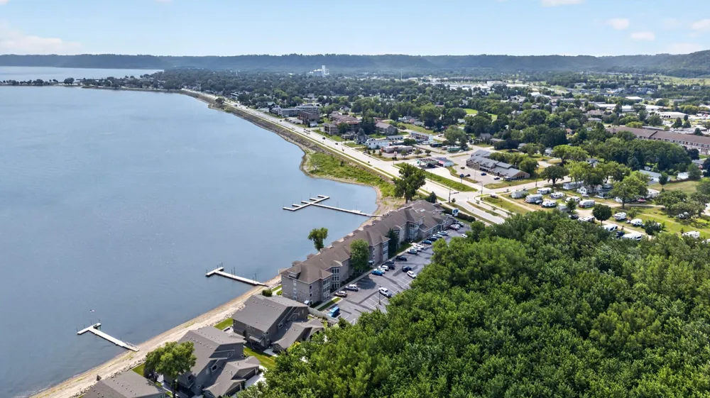 1702 Lakeshore Drive #3 Lake City, MN 55041