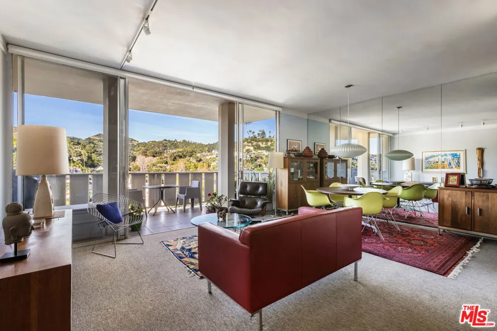 4411 Los Feliz Boulevard #1104