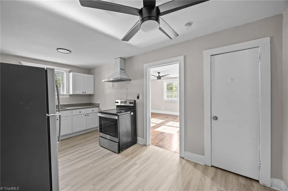 1509 Waverly Street #B High Point, NC 27265