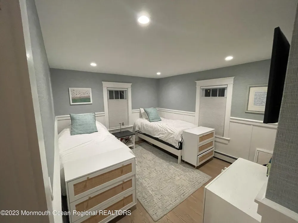 2112 Edgewood Place Spring Lake, NJ 07762