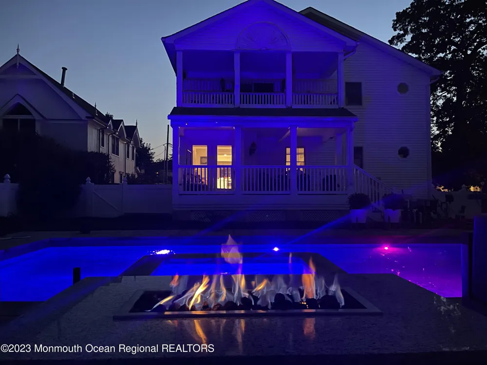 2112 Edgewood Place Spring Lake, NJ 07762