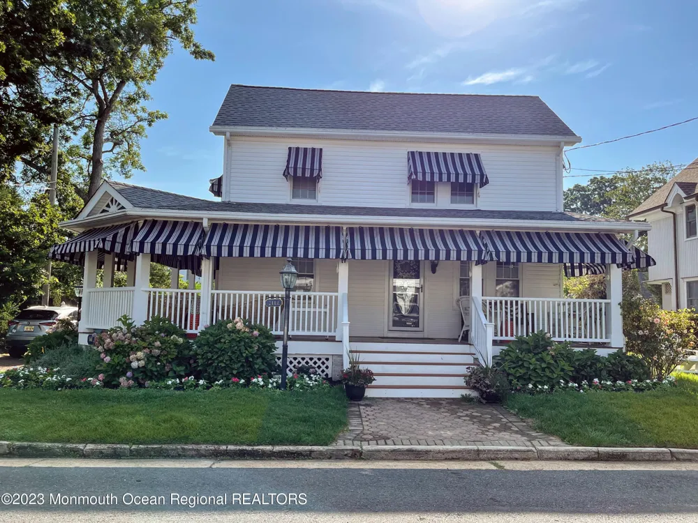 2112 Edgewood Place Spring Lake, NJ 07762