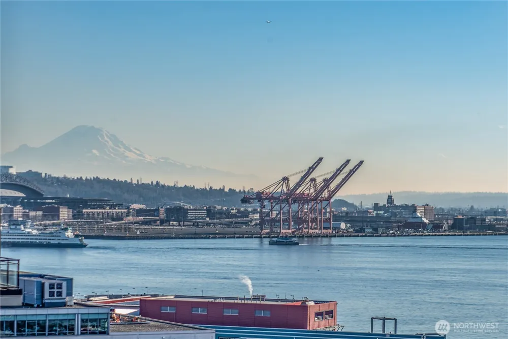 2717 Western Avenue #1018