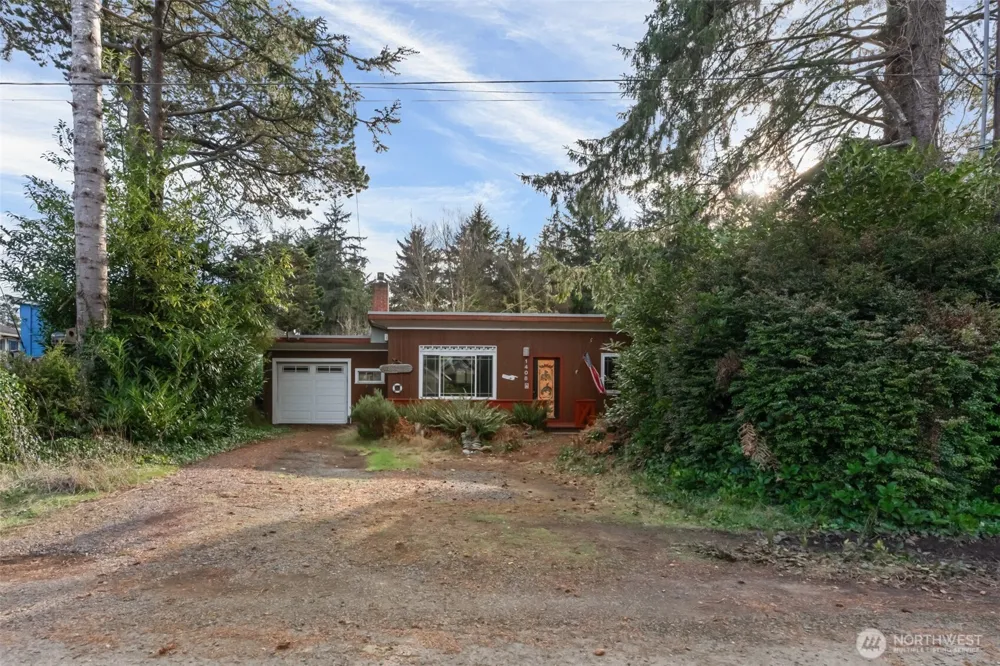 1408 250th Place Ocean Park, WA 98640
