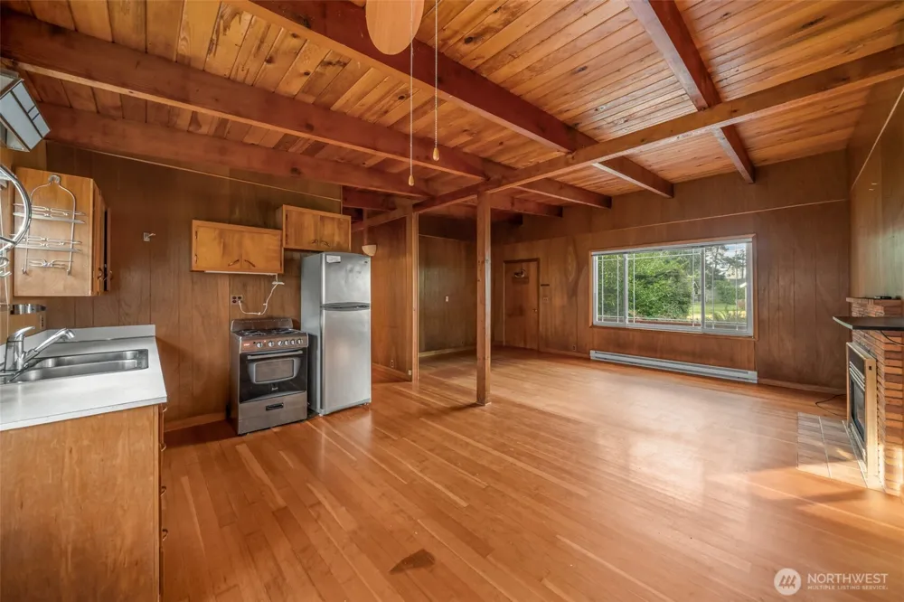 1408 250th Place Ocean Park, WA 98640