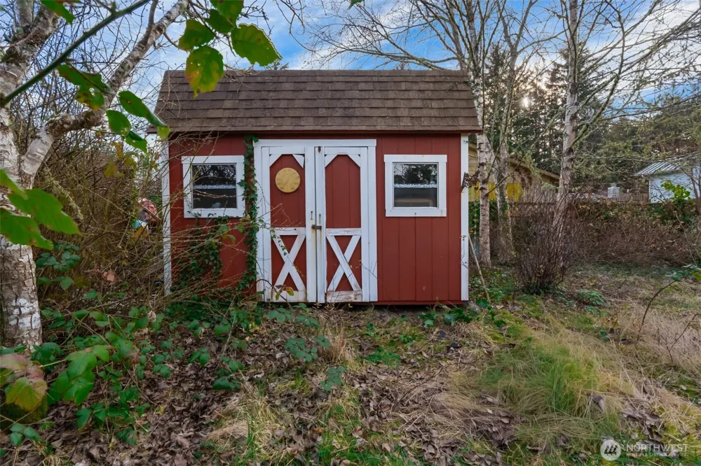 1408 250th Place Ocean Park, WA 98640