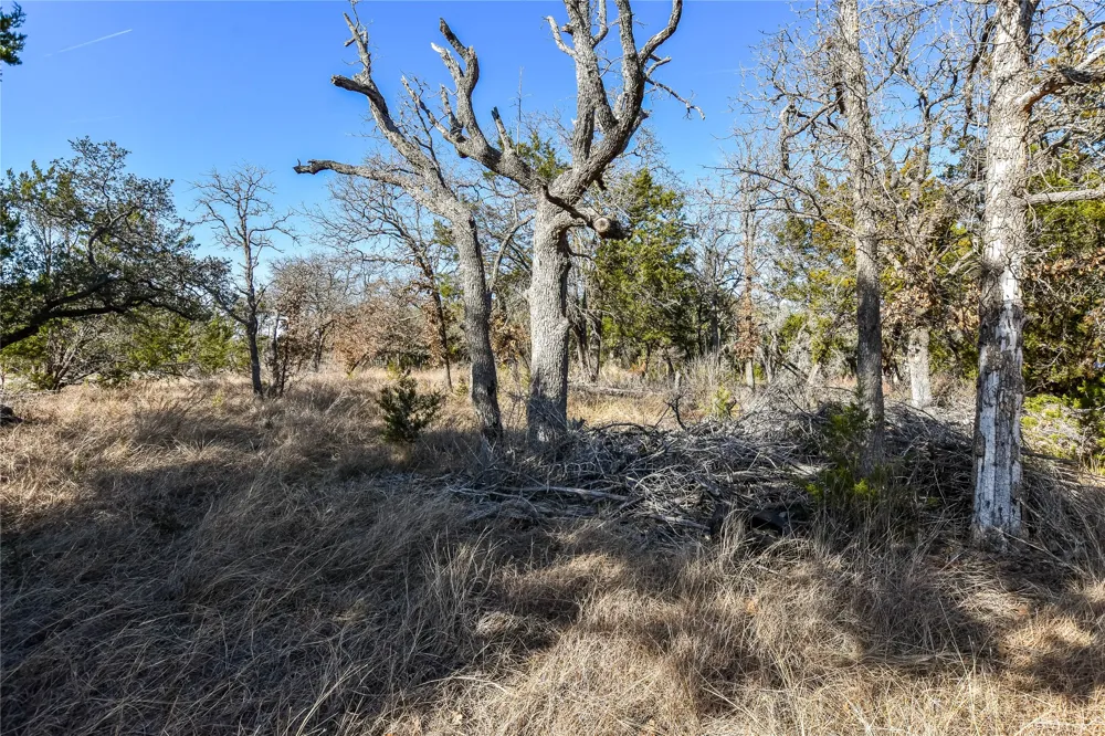 430 County Road 220 Florence, TX 76527